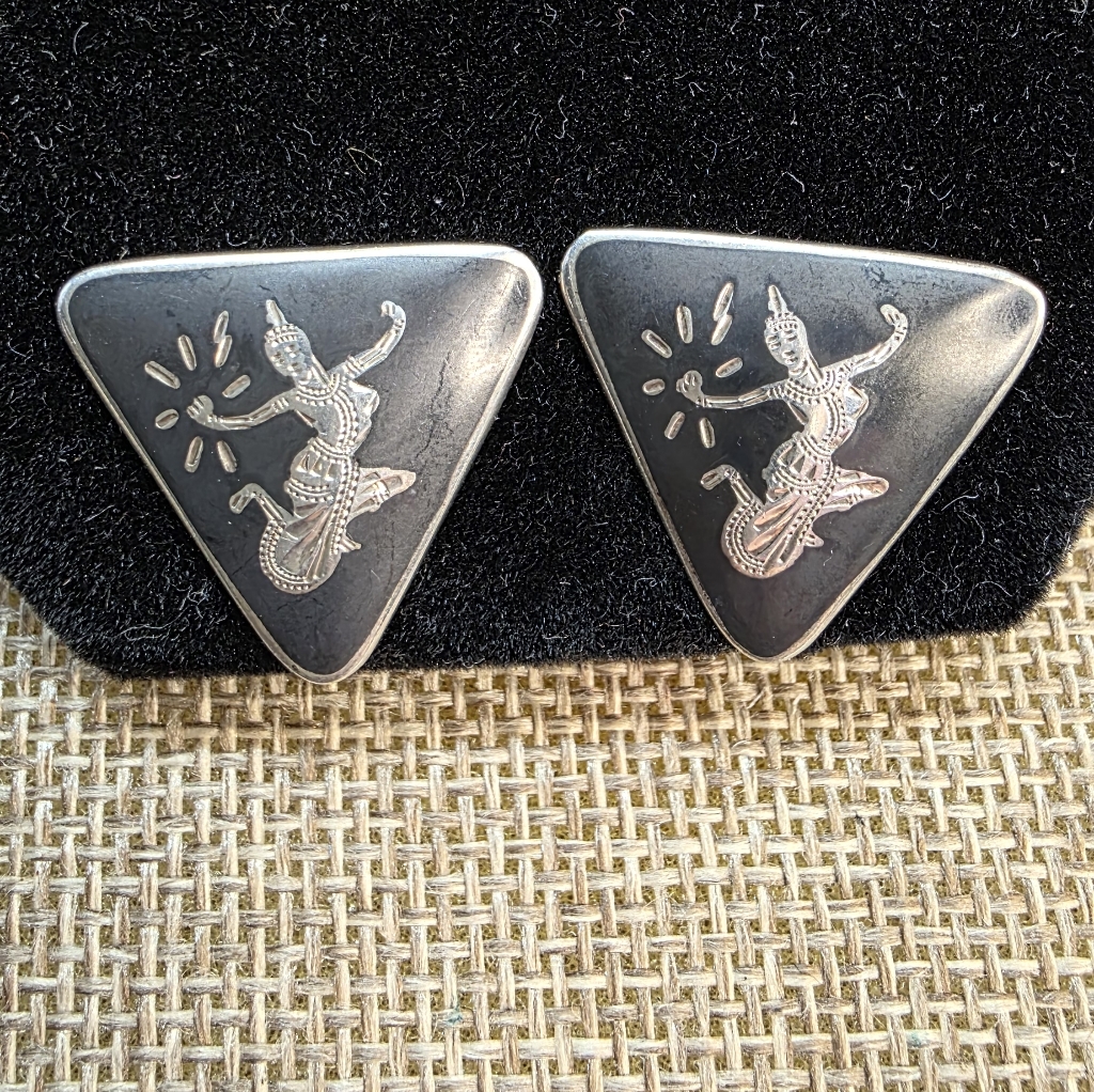 925 Sterling Silver Vintage Siam Niello Hindu Goddess Earringd